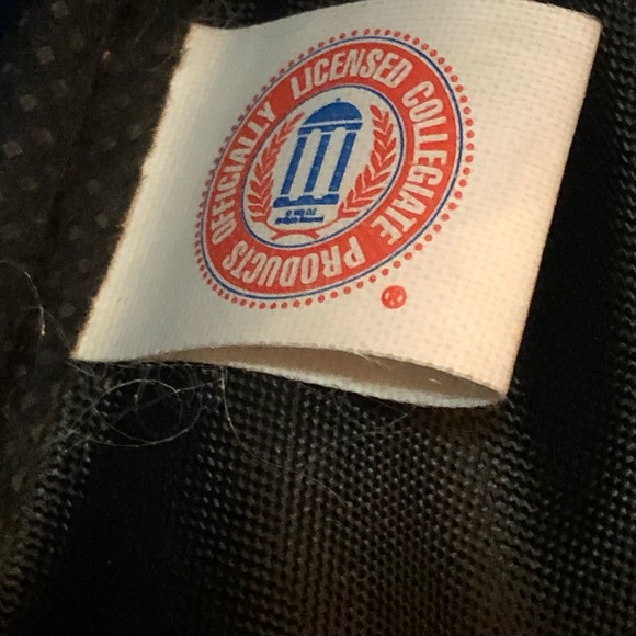 Florida GATORS Officially Licensed Collegiate - Picture 3 of 6